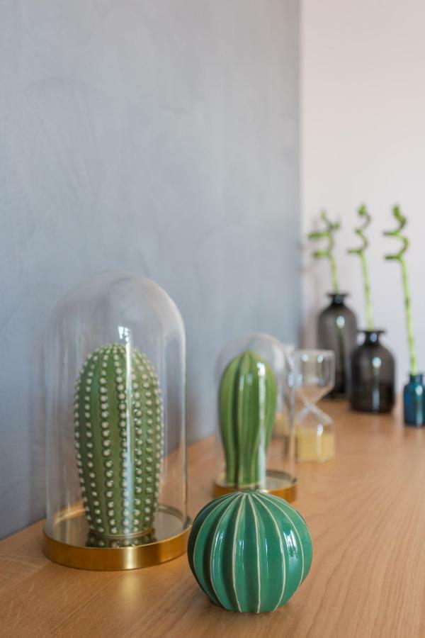 100M2 Luxury Apartment In The Heart Of Athens - Living Stone Emerald Luaran gambar