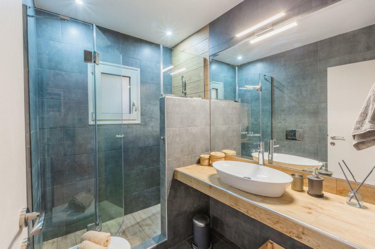 100M2 Luxury Apartment In The Heart Of Athens - Living Stone Emerald Luaran gambar