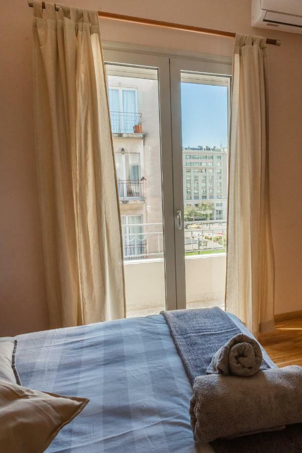 100M2 Luxury Apartment In The Heart Of Athens - Living Stone Emerald Luaran gambar